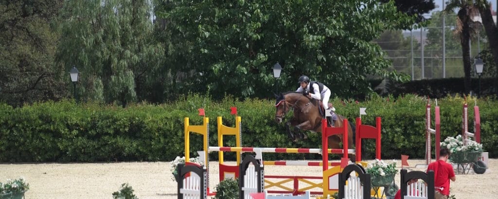 ThemeecoEquestrianTeam-Queeny-Rubin-130-class-competition-Barcelona