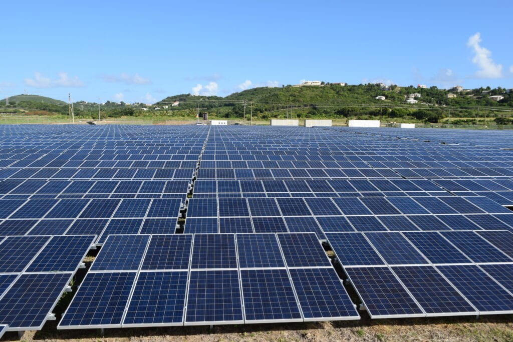 ThemeecoGroup-airport-Antigua-solar